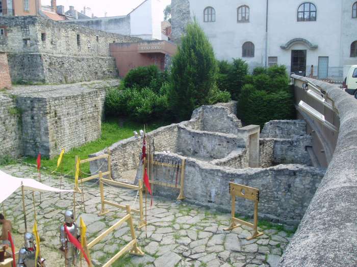 Sopron, Scarbantia Régészeti Park 5.kép.jpg Sopron, Scarbantia Régészeti Park 5.kép.jpg